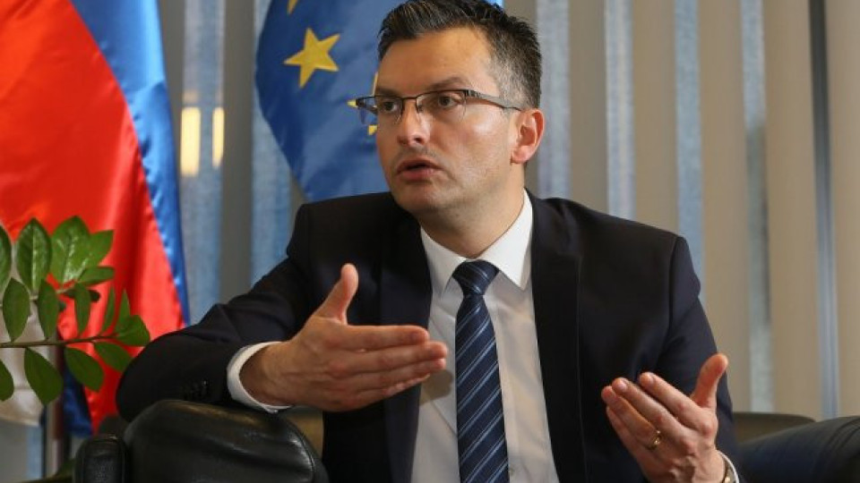 Словенският премиер подаде оставка | StandartNews.com