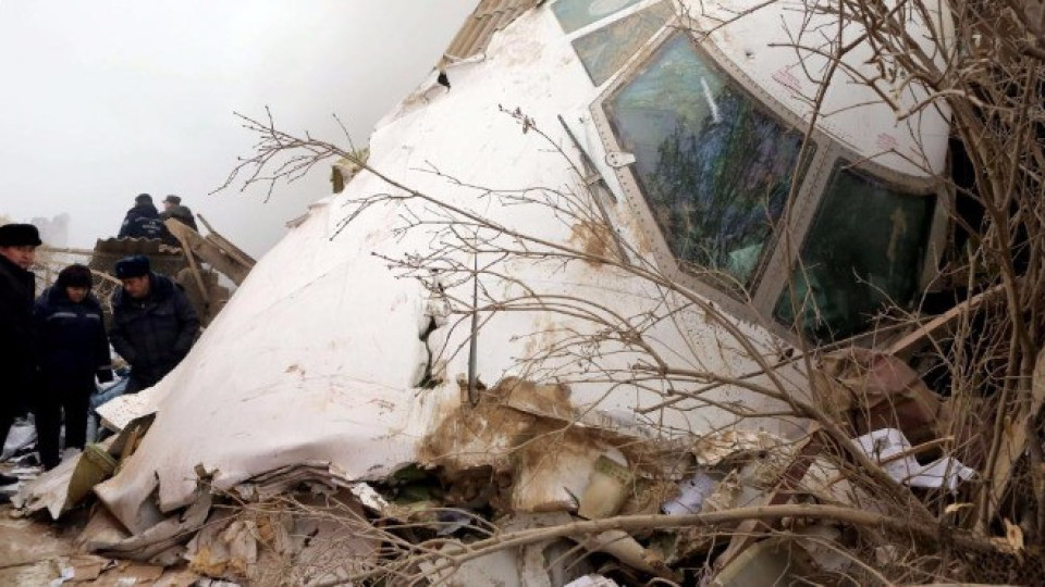 Самолет се разби в Източен Афганистан | StandartNews.com