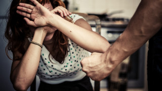 Четворно увеличение на защитата от домашно насилие