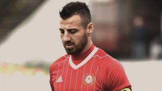 Български футболист осъди клуб в Иран