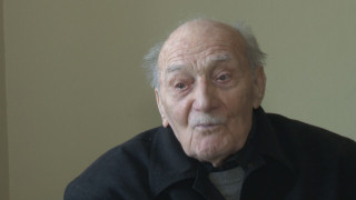 104- годишен варненец пие всичко, без хапчета