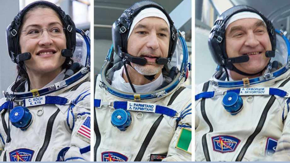 Трима астронавти се върнаха на Земята | StandartNews.com
