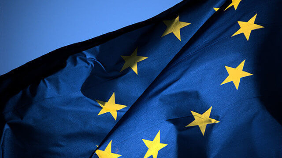 Всеки втори българин оптимист за ЕС | StandartNews.com