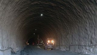 Показаха първите 400 м от тунел „Железница“