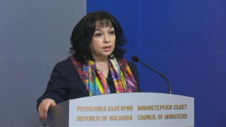 Петкова: Ние водим преговорите за цената на газа