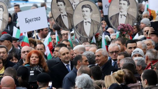 Пред Апостола: Радев даде залп за партия