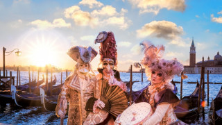 Закриват предсрочно карнавала във Венеция