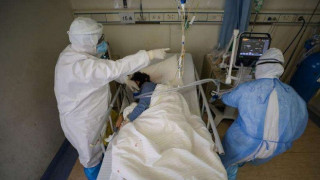 Мъж от Несебър в болница след престой в Италия