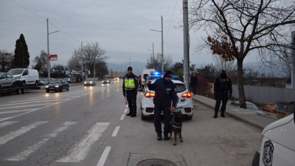 15 арестувани край Стамболийски, Гешев е там | StandartNews.com