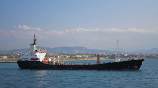 Филипински кораб под карантина край Бургас