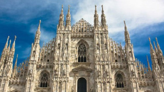 Отварят катедралата в Милано