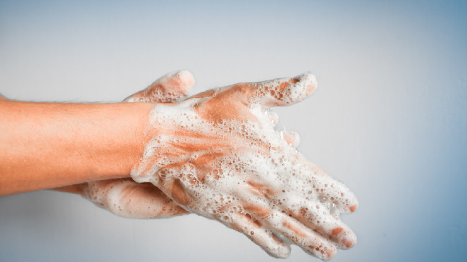 Колко българи не си мият ръцете след тоалетна | StandartNews.com