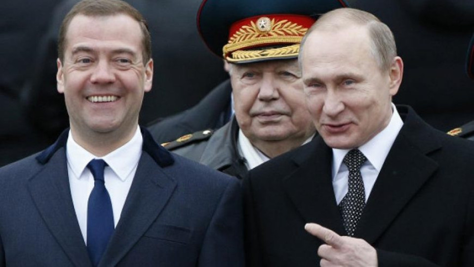Путин раздаде нови задачи на Медведев | StandartNews.com
