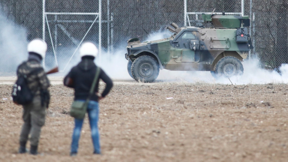 Турци и гърци се стрелят по границата | StandartNews.com