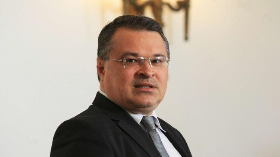 Какво съветва българите посланикът ни в Рим | StandartNews.com