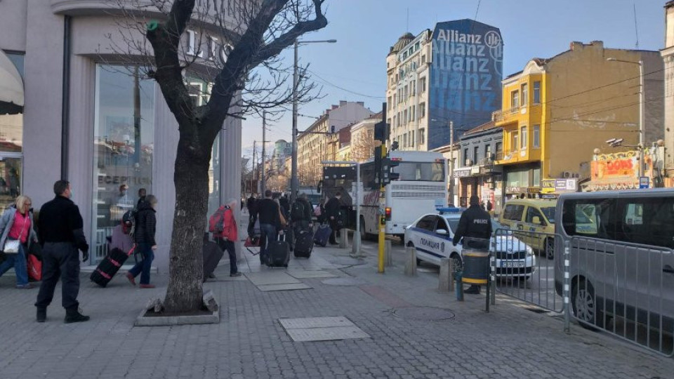 Изведоха британците от хотела на Лъвов мост | StandartNews.com