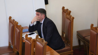 Гласуваха ветото на Радев за извънредния закон