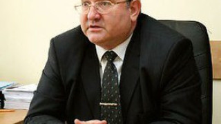 И университетите се включват в даренията