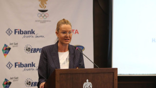 Костадинова пожела здраве и хъс на спортистите ни за 2022