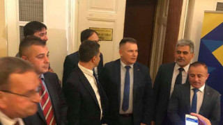 Депутатите от ВМРО са с отрицателни проби