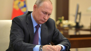 Русия на нокти! Този подпис на Путин преобърна икономиката
