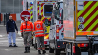 Двама убити в магазин във Франция