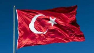 Турция разхлаби мерките за работещите млади