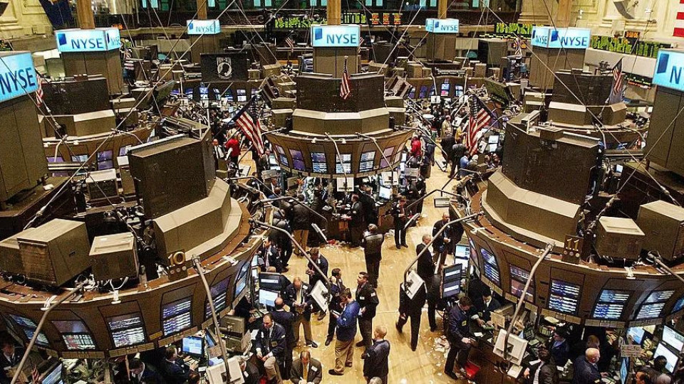 Пазарите надушиха добрите новини от Европа | StandartNews.com