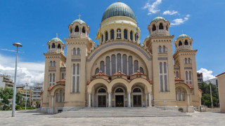 Великденските литургии в Гърция ще са при закрити врата