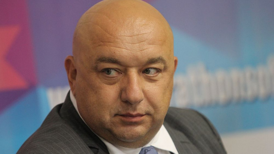 Министър Кралев разреши рестарт на първенството | StandartNews.com