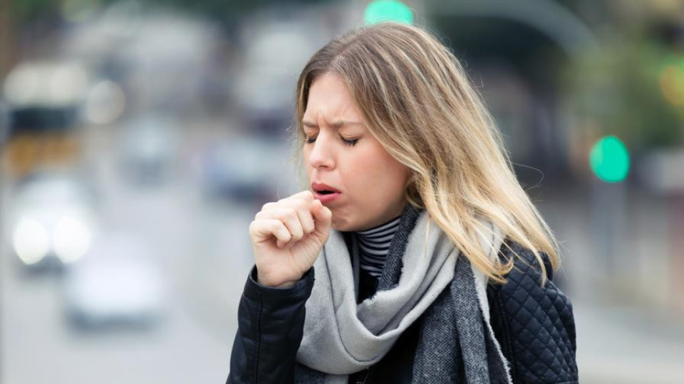 Учени моделираха кашляне на заразен | StandartNews.com