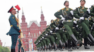 Ветерани искат Путин да отложи парада на победата