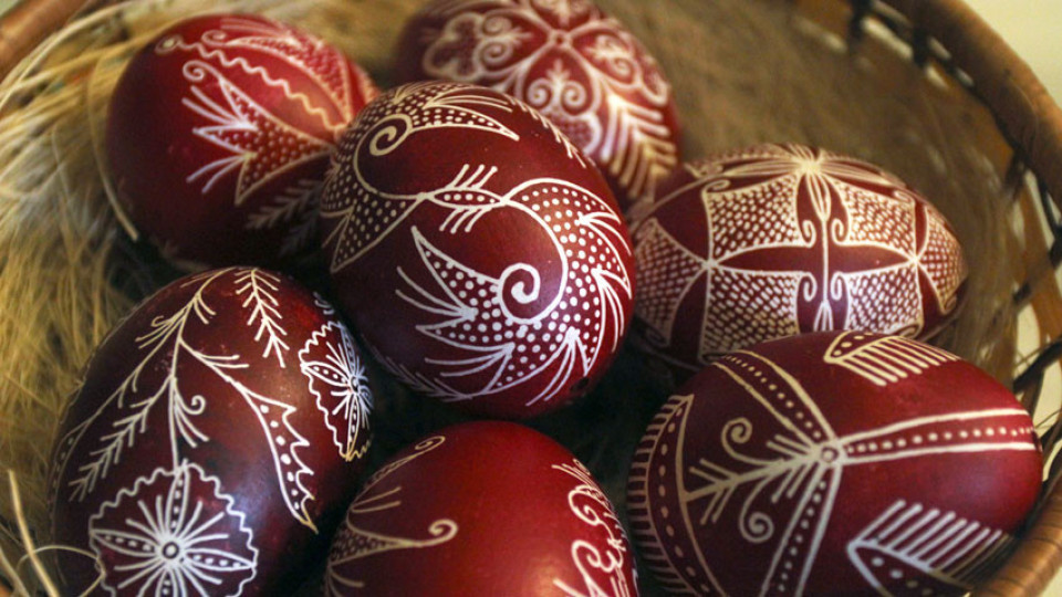 Как да сварим яйца за Великден без напукване | StandartNews.com