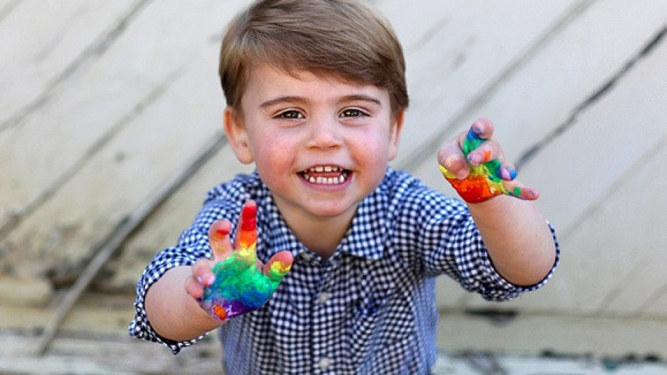 Най-малкият принц на Кеймбридж стана на 2 | StandartNews.com
