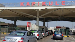 От полунощ - без коли и хора от Турция