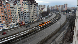 Почва ремонтът на бул. "България"