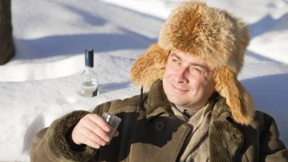 Руски академик каза как водката ни пази от Ковид | StandartNews.com
