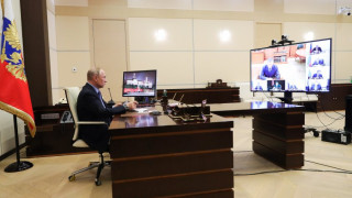 Путин забрави за рейтинга си, работи ден и нощ