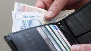Всеки втори със спад на доходите