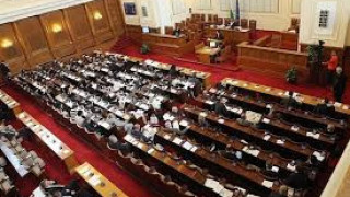 ГЕРБ: МС да обявява "извънредна епидемична обстановка"