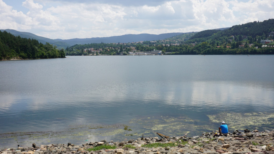 Намериха труп на жена в панчаревското езеро | StandartNews.com