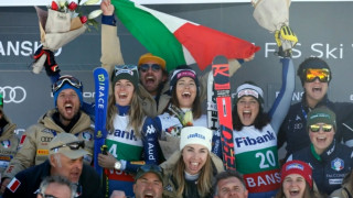 Рекламират италианските скиори с фото от Банско
