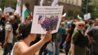 Протестът на "Възраждане" сее зараза