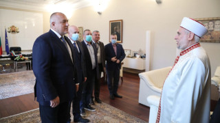 Борисов поздрави лично гл мюфтия за Рамазан Байрам