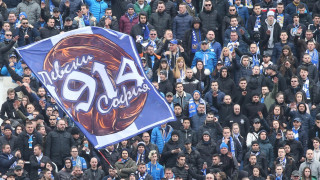 САМО В "СТАНДАРТ": Синя България спасява „Левски“