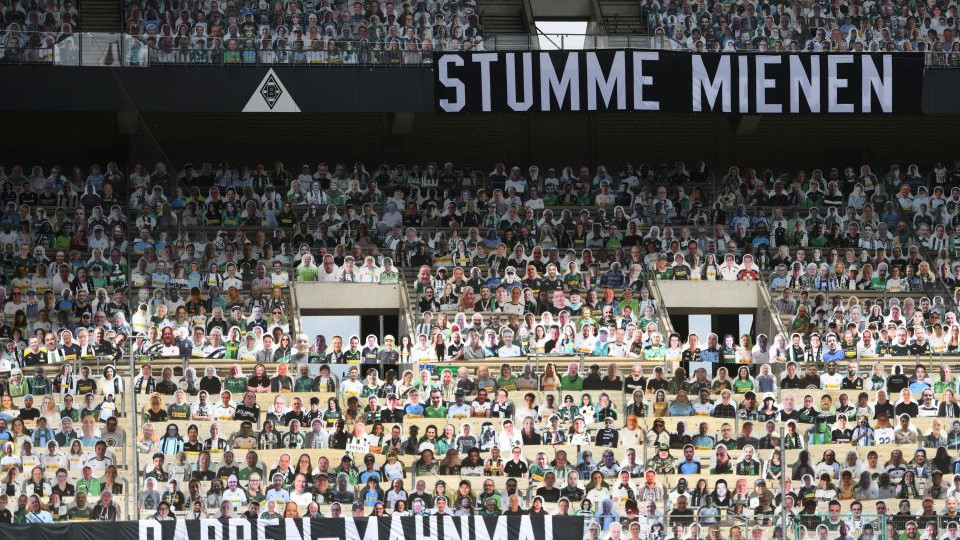 16 000 картонени фенове на мач в Германия | StandartNews.com