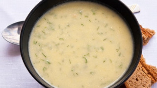 Сгответе си бърза и лесна крем супа от тиквички