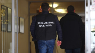 Спецпрокуратурата влезе в офисите на Бобокови
