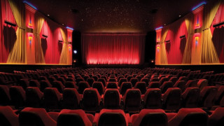Китай с рекорден приход от киносалоните