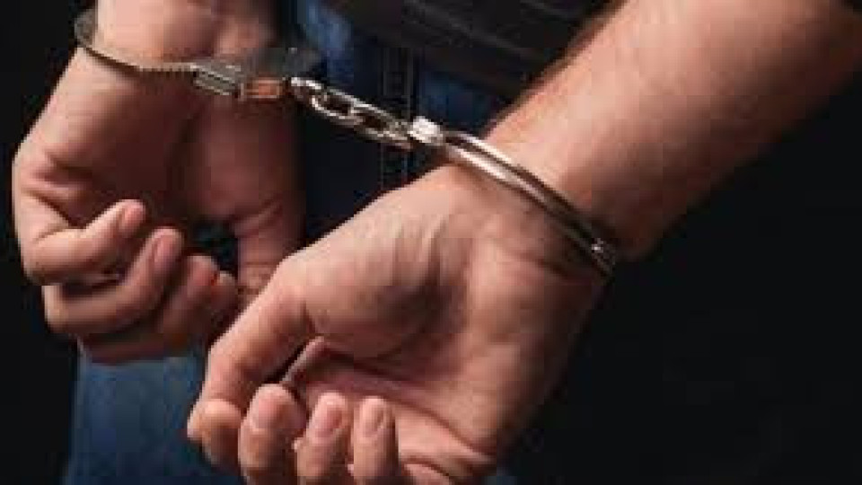 Връщат в килията полицаите от "Калотина" | StandartNews.com